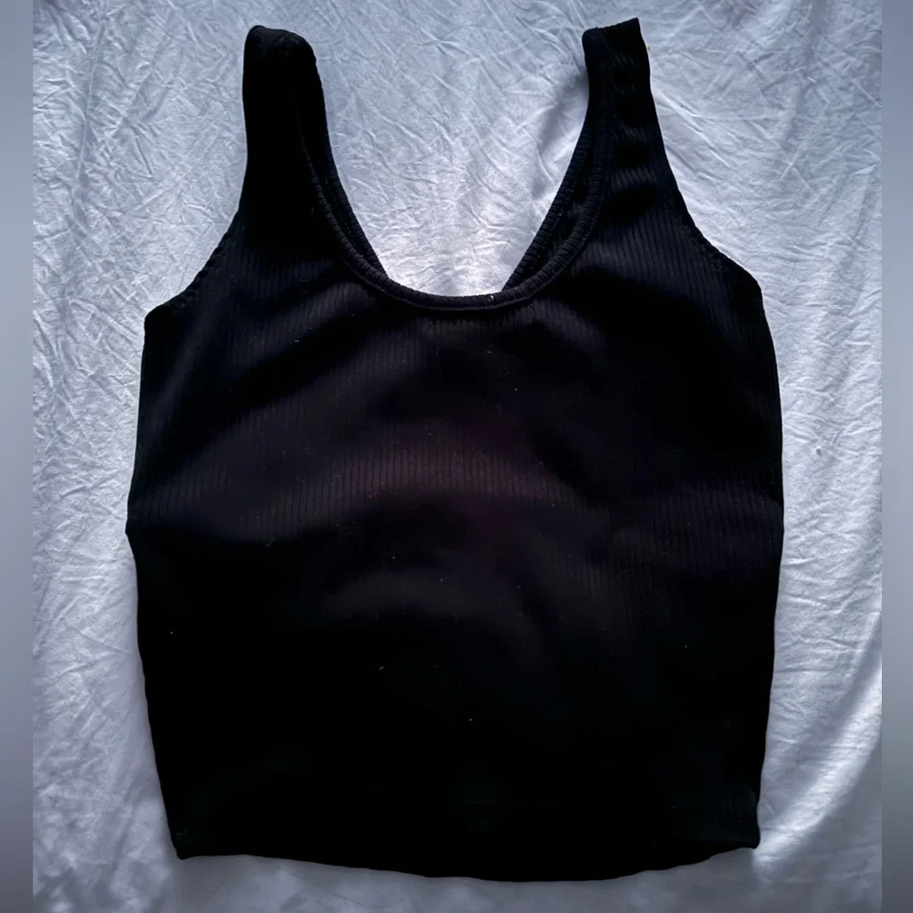 Black Compression Tank - Picture 2 of 2